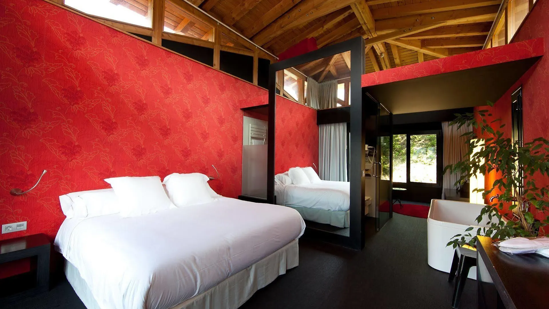 Ellauri Hotel - Adults Only Zeanuri
