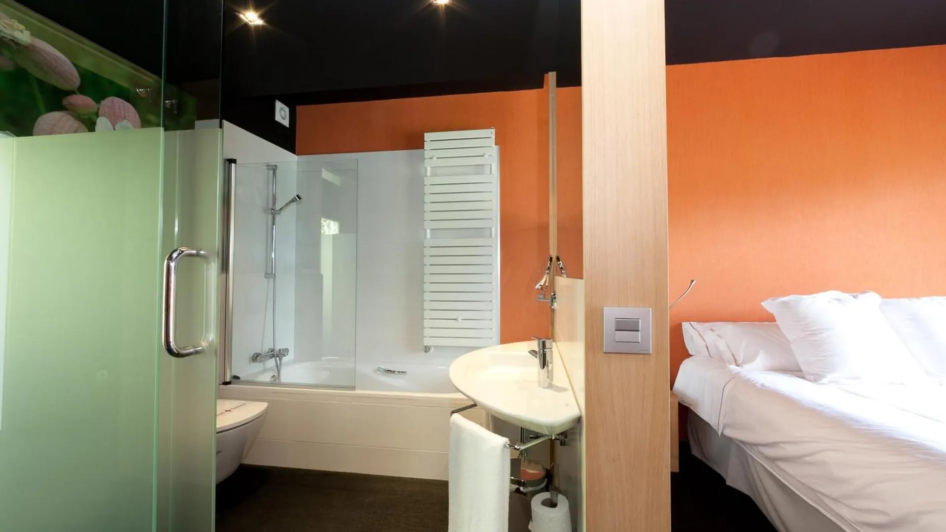 Ellauri Hotel - Adults Only Zeanuri